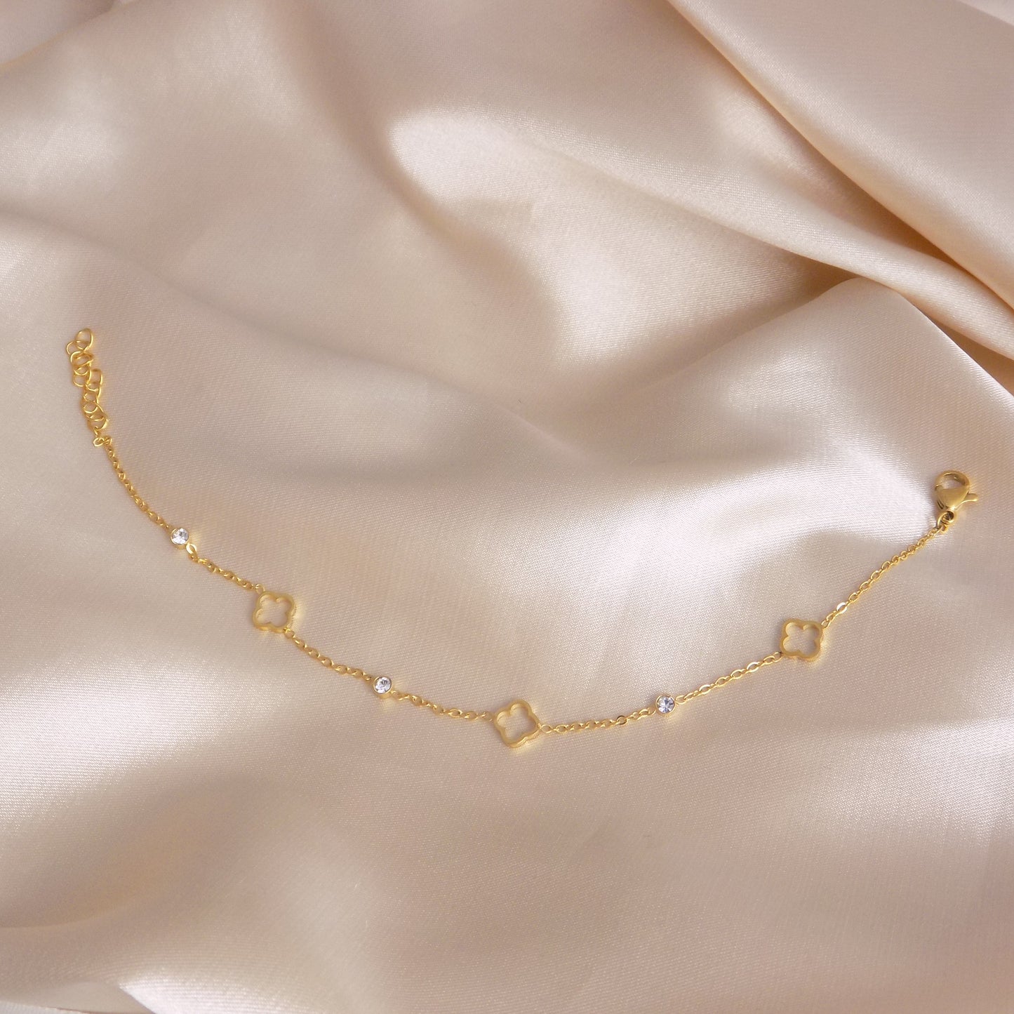 Dainty Gold Clover Bracelet with Cubic Zirconia Stones Adjustable Stainless Steel