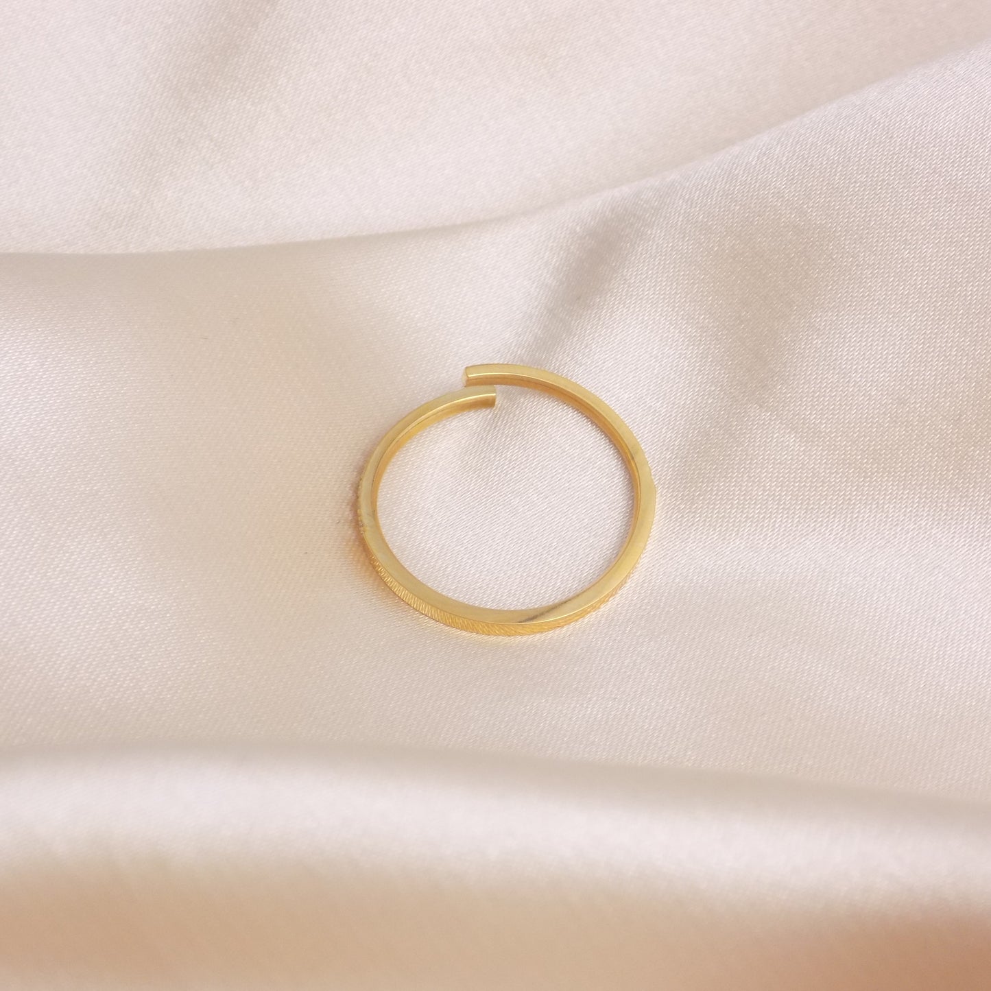 Dainty Gold Ring with Cubic Zirconia Stones Adjustable Band - 18K Gold Stainless Steel