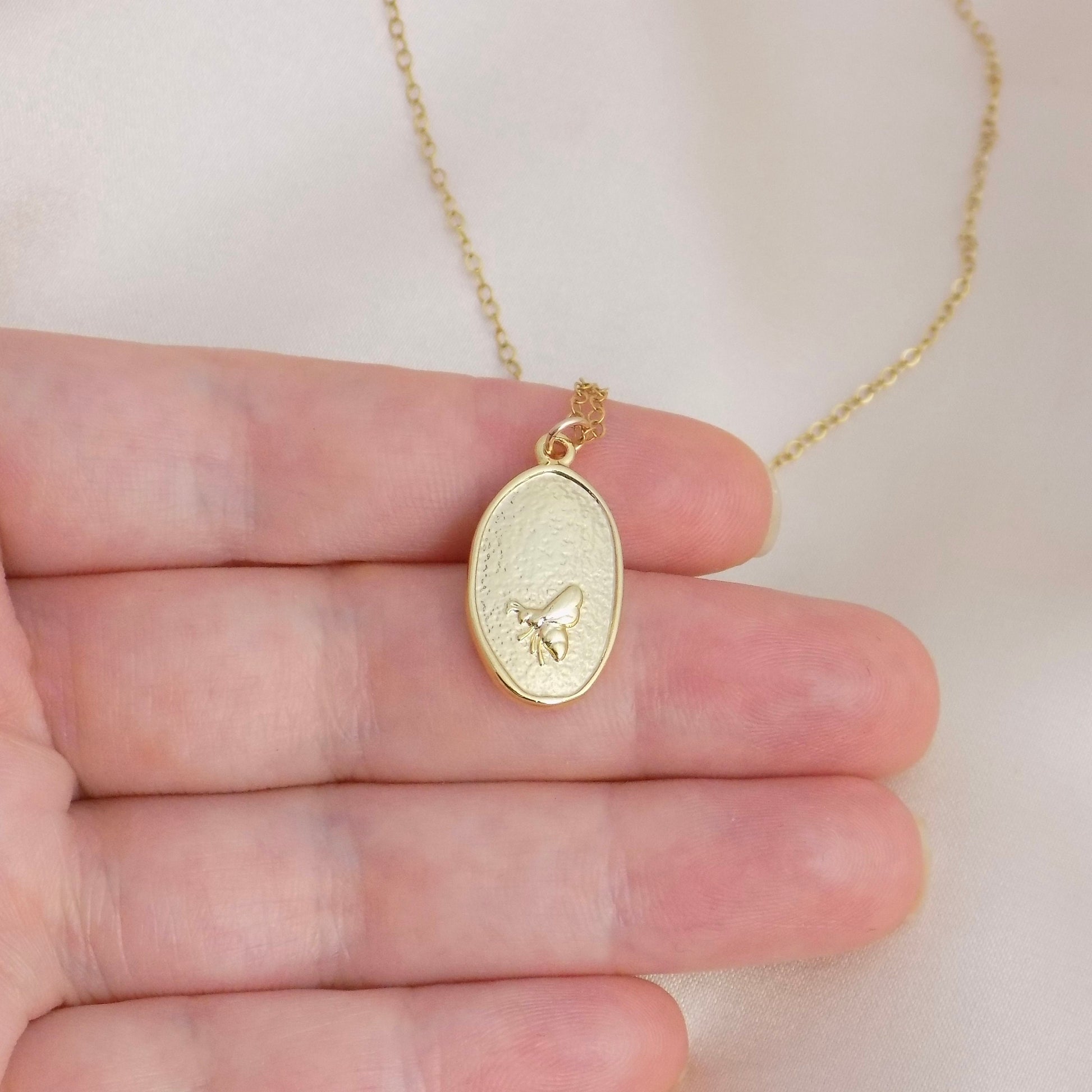 White Enamel Flower Necklace Opal Gold, Small Tag Necklace, Dainty Flower Charm Necklace, Trendy Necklace Gift For Her, M6-138