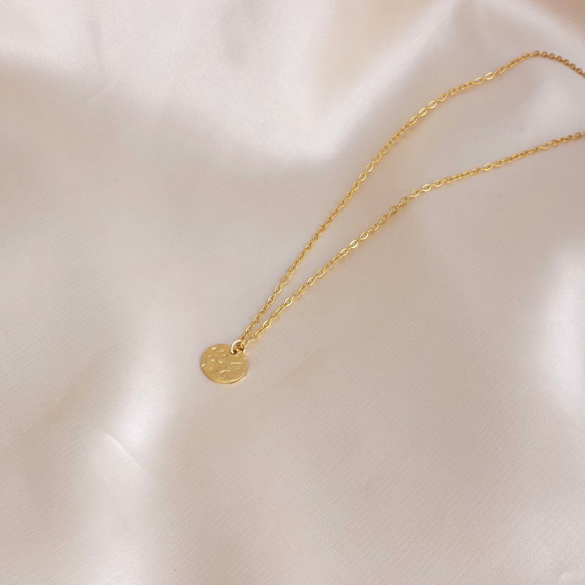 18K Gold Coin Necklace For Everyday Layering, Hammered Round Charm, Stainless Steel Jewelry