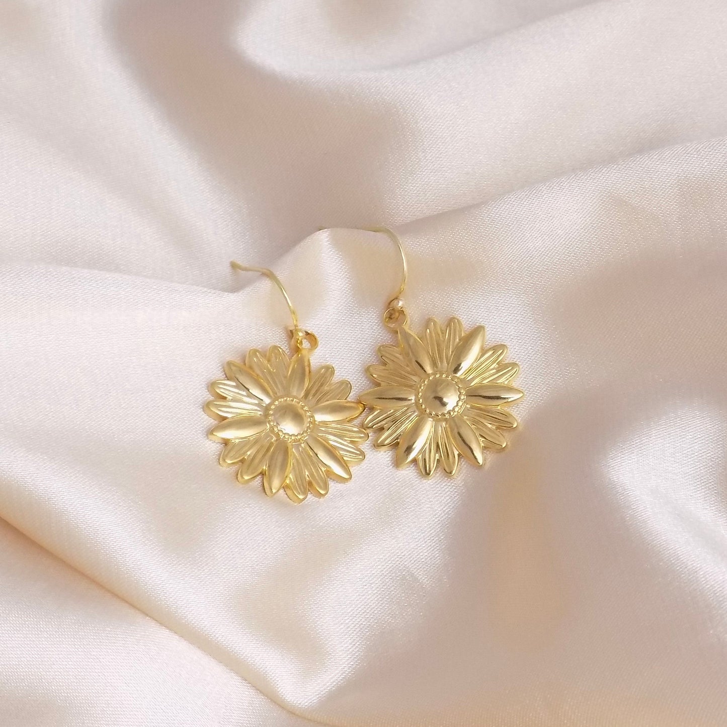 Large Sunflower Earrings Gold, Floral Drop Dangle, Gifts For Daughter, Gift For Girlfriend, M6-725