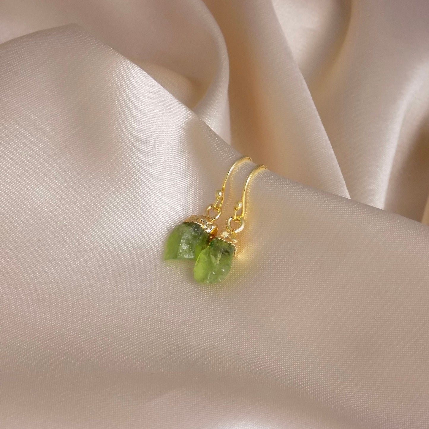 Small Raw Peridot Gemstone Earrings Gold, Rough Green Stone Drop Dangle, August Birthday Gift, M7-41