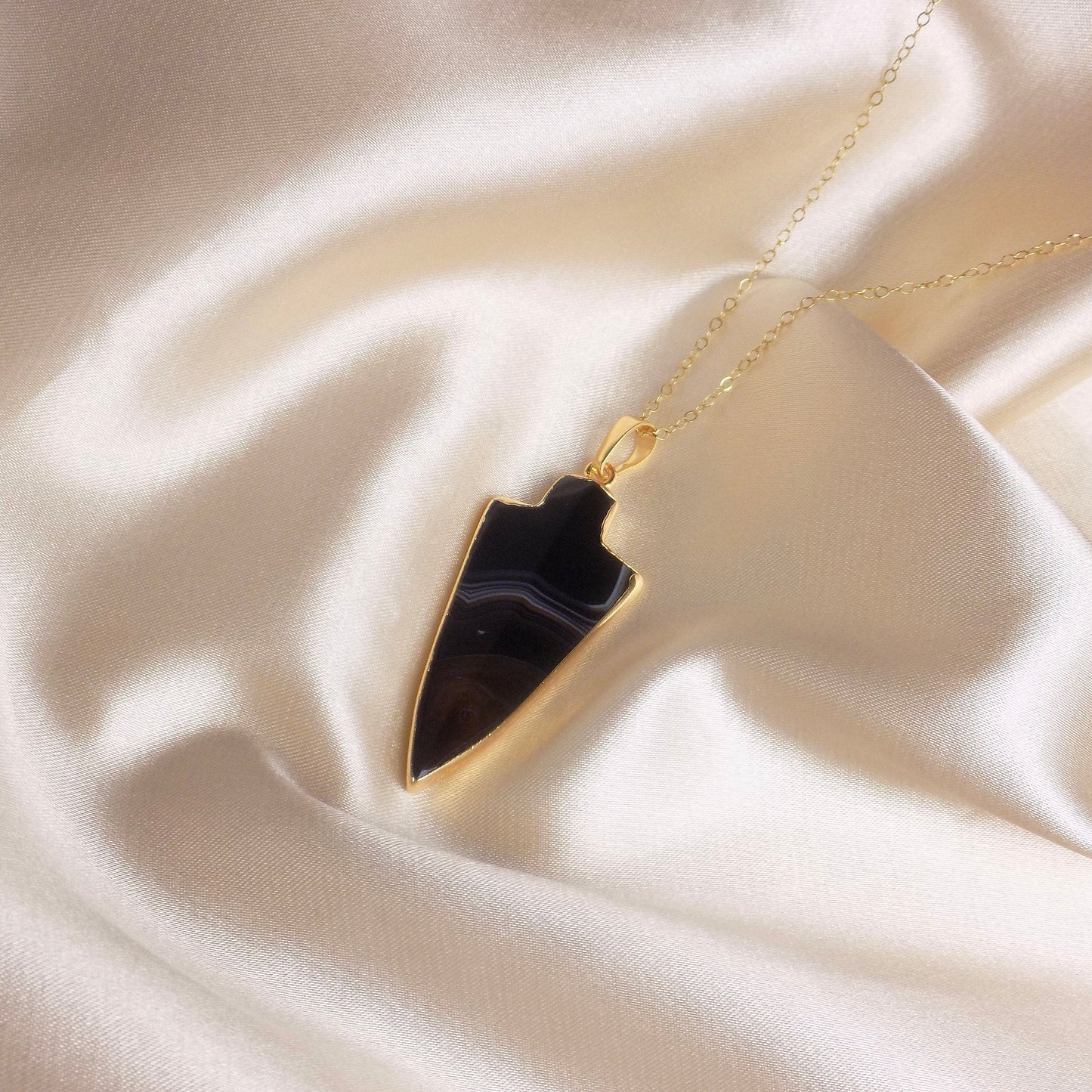 Black Agate Arrowhead Necklace Gold, Crystal Slice Pendant For Women, Gifts For Mom, M7-71