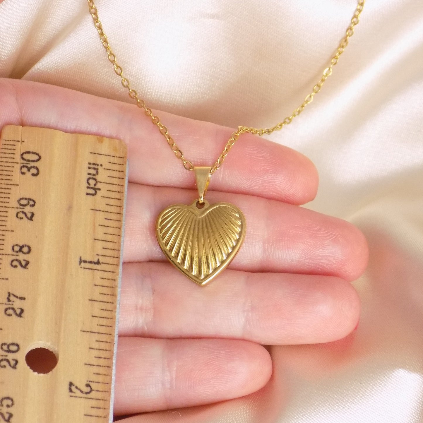 Gold Heart Necklace, 18K Gold Stainless Steel, Dainty Layer, Gift For Her, M7-374
