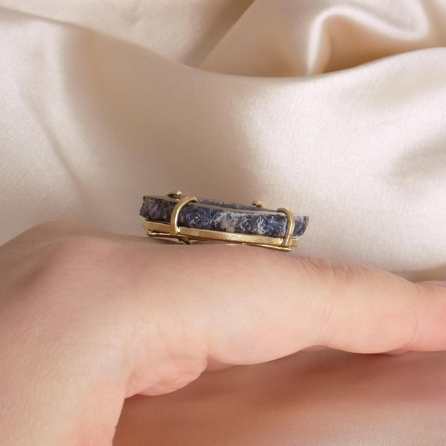 Geode Slice Ring Gold - Adjustable Crystal Rings For Women