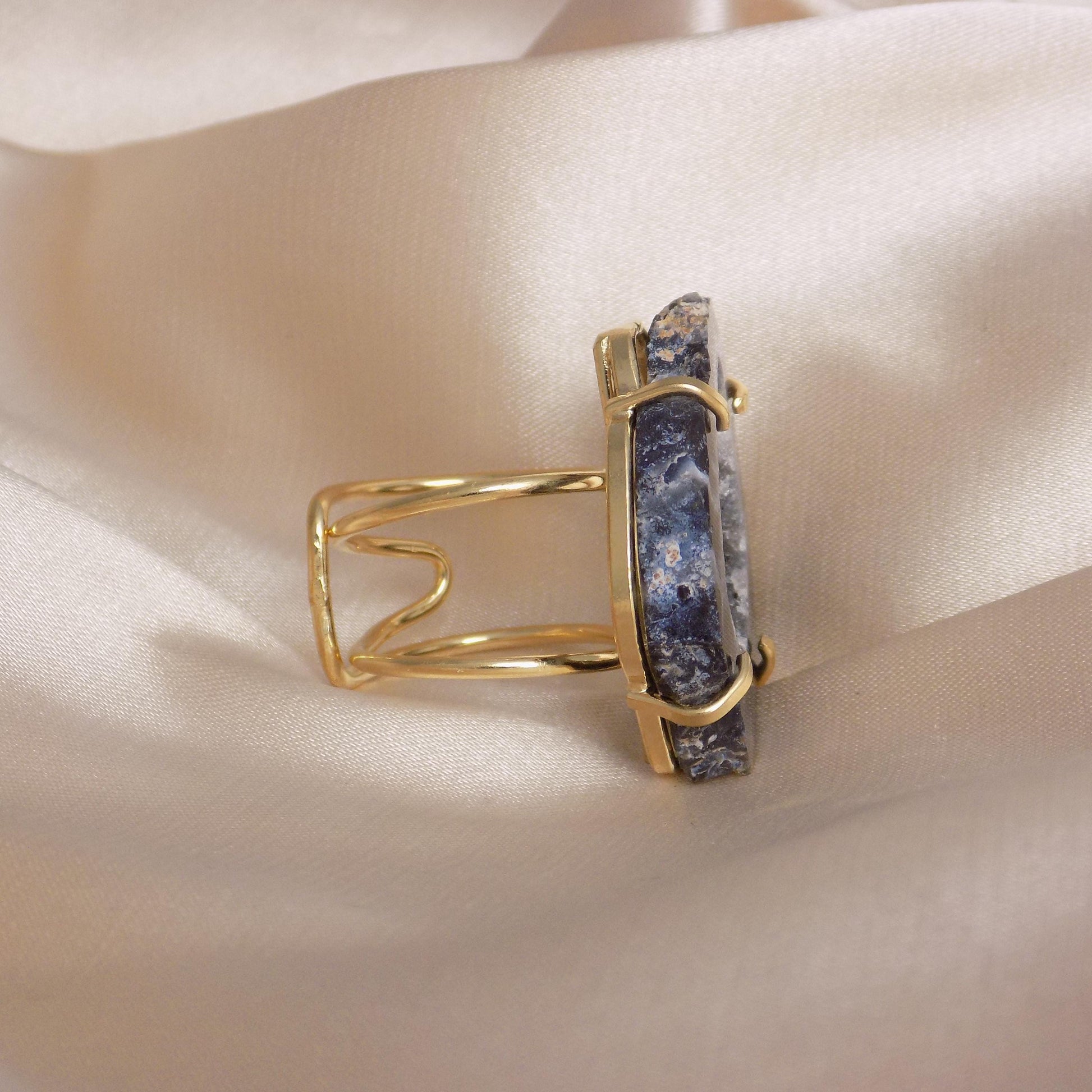 Geode Slice Ring Gold - Adjustable Crystal Rings For Women