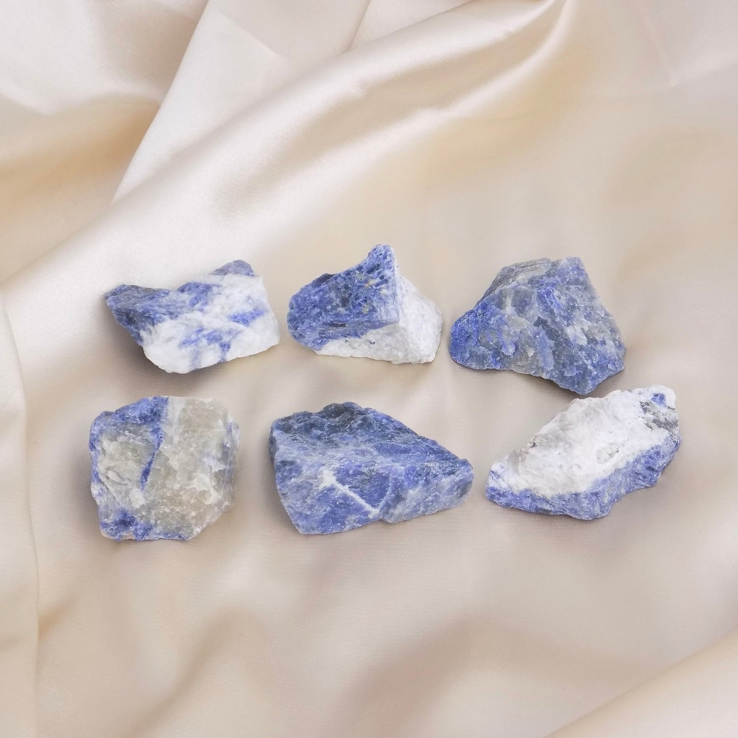 Raw Sodalite Crystal, Rough Sodalite Blue White Stone, Boho Home Decor, Coffee Table Accessories, Balancing Healing Crystals Chakra, M6-112