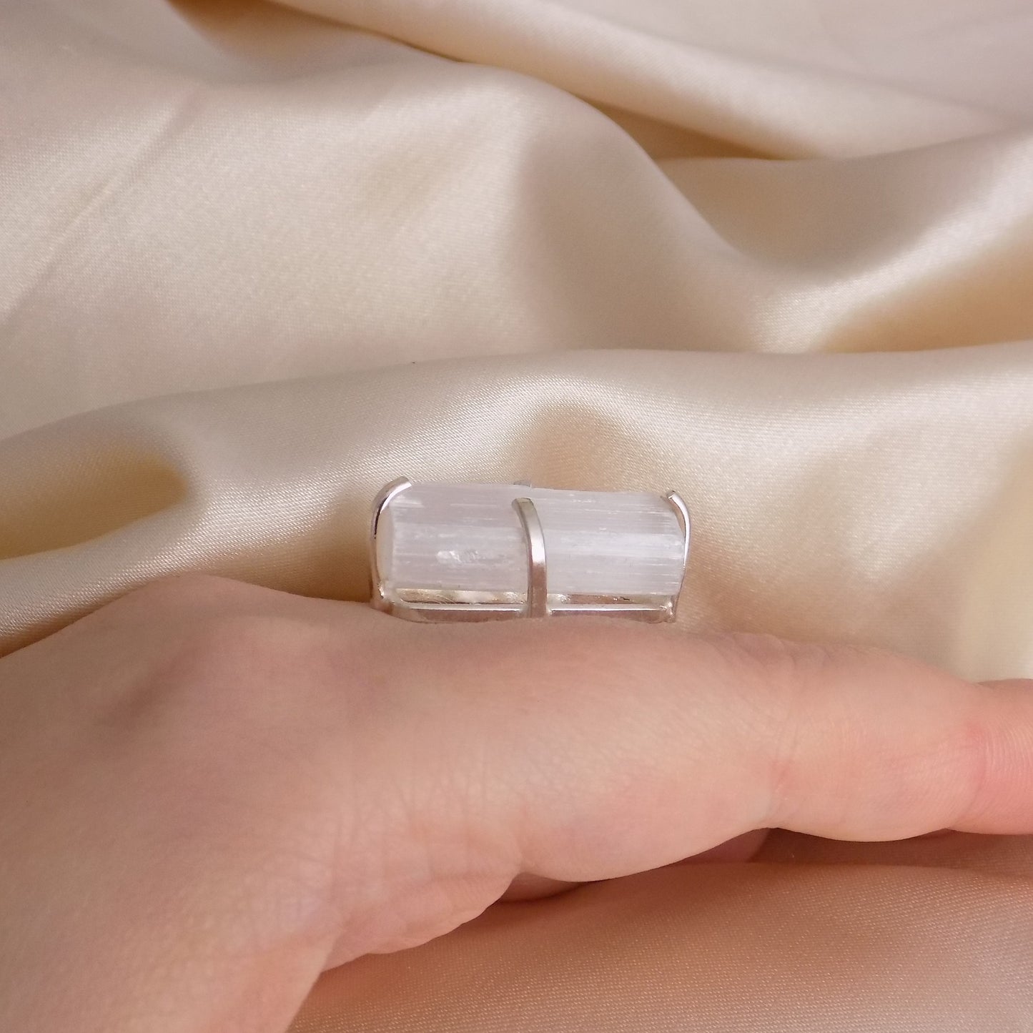 White Selenite Ring Silver Adjustable, Cleansing Healing Crystal Rings for Women, Christmas Gifts For Her, G15-177