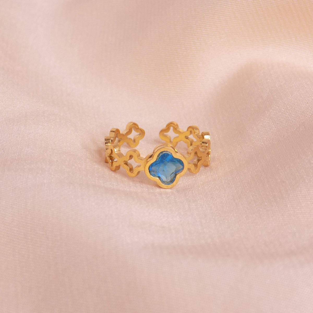 Blue Clover Ring 18K Gold Stainless Steel Adjustable Minimalist Jewelry