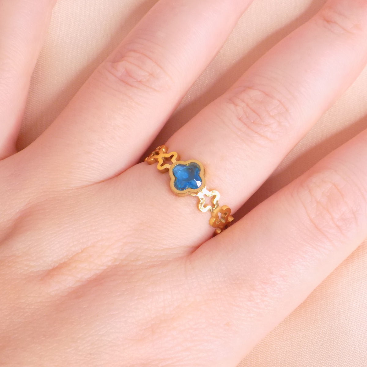Blue Clover Ring 18K Gold Stainless Steel Adjustable Minimalist Jewelry