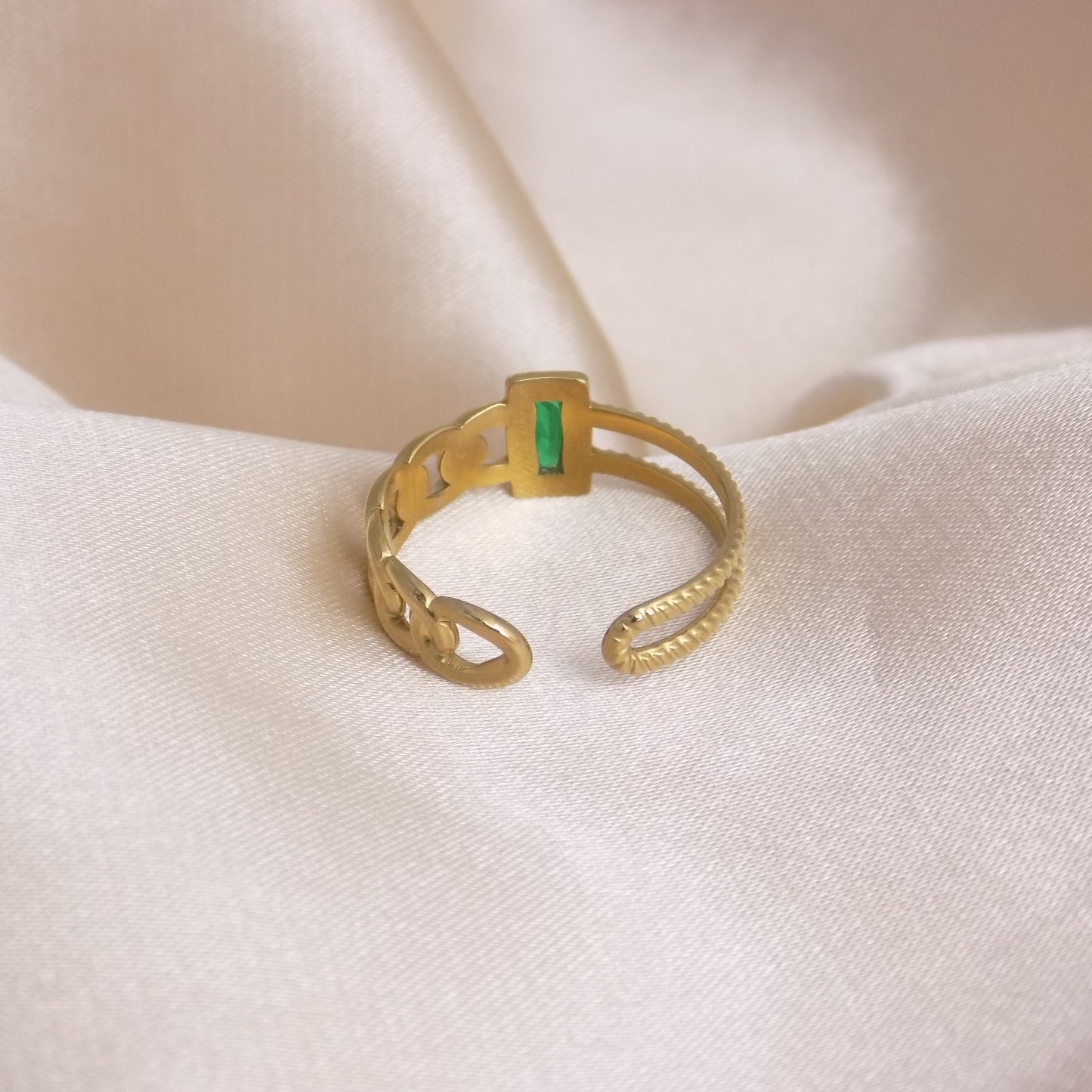 Minimalist Green Emerald Zirconia Ring Adjustable - 18K Gold Stainless Steel - Modern Trendy Jewelry