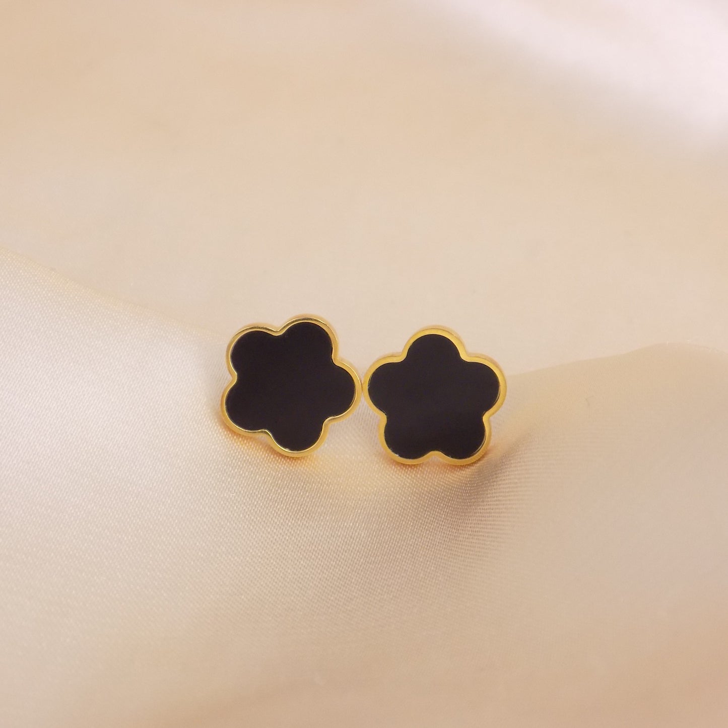 Black Clover Earrings Studs Gold Plated Satinless Steel Flower