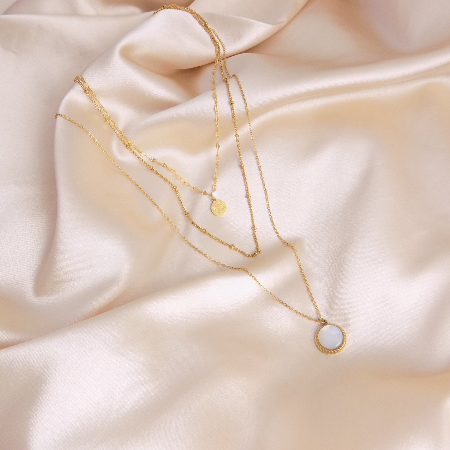 Minimalist Gold Layered Necklace Three Strand - Lace Chain - Satellite Chain - MOP Charm