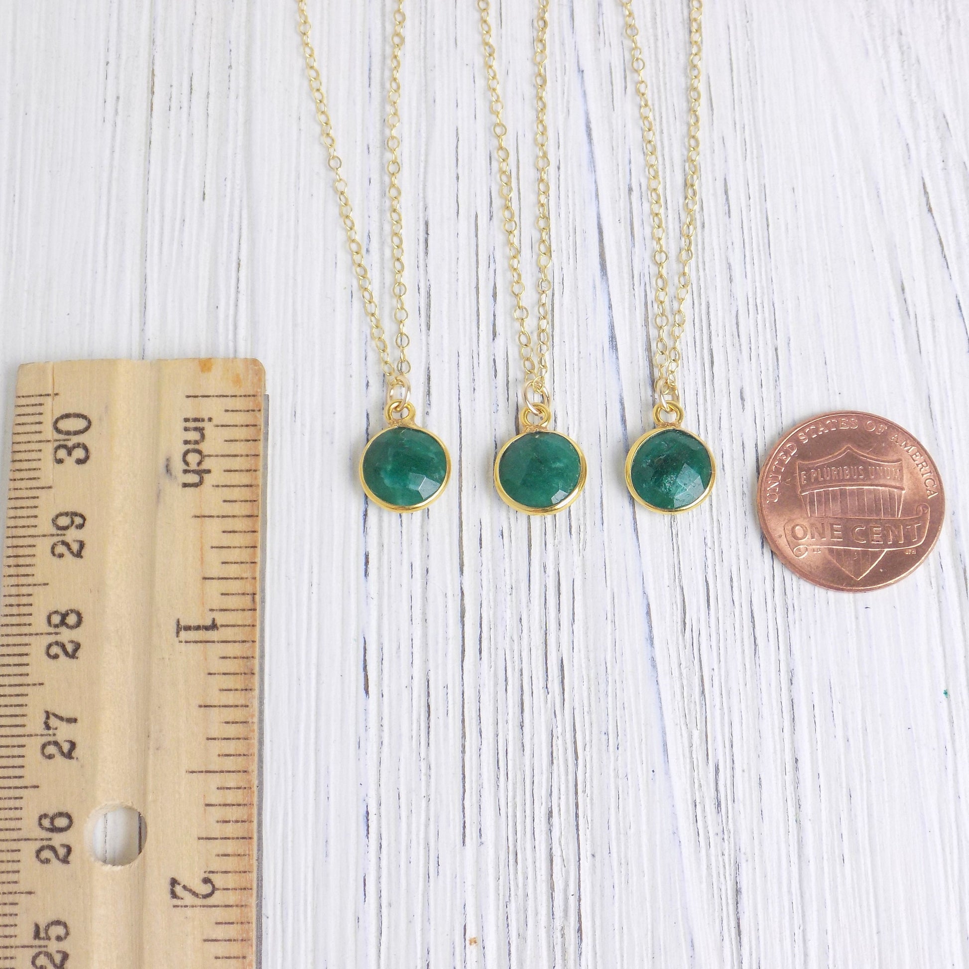 Raw Emerald Necklace - Small Emerald Pendant Necklace