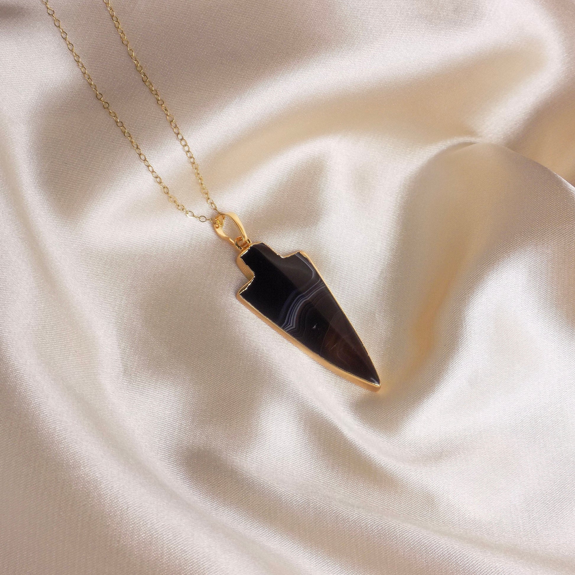 Black Agate Arrowhead Necklace Gold, Crystal Slice Pendant For Women, Gifts For Mom, M7-71
