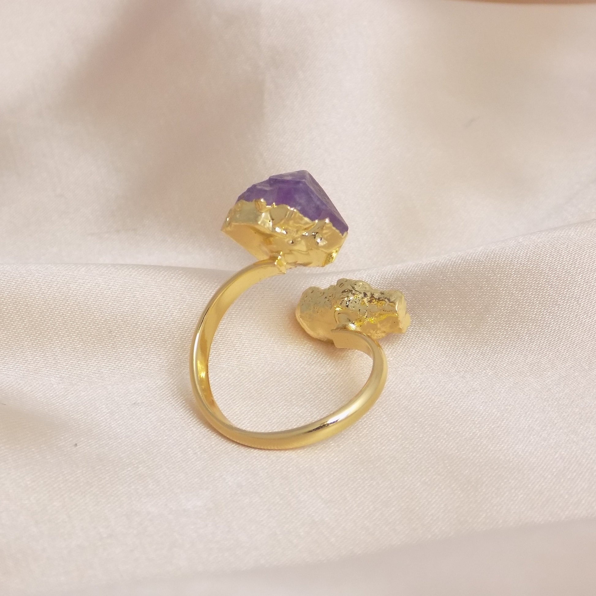 Amethyst and Geode Crystal Ring Gold Plated, Boho Gemstone Ring For Women, Gifts For Her, M7-327