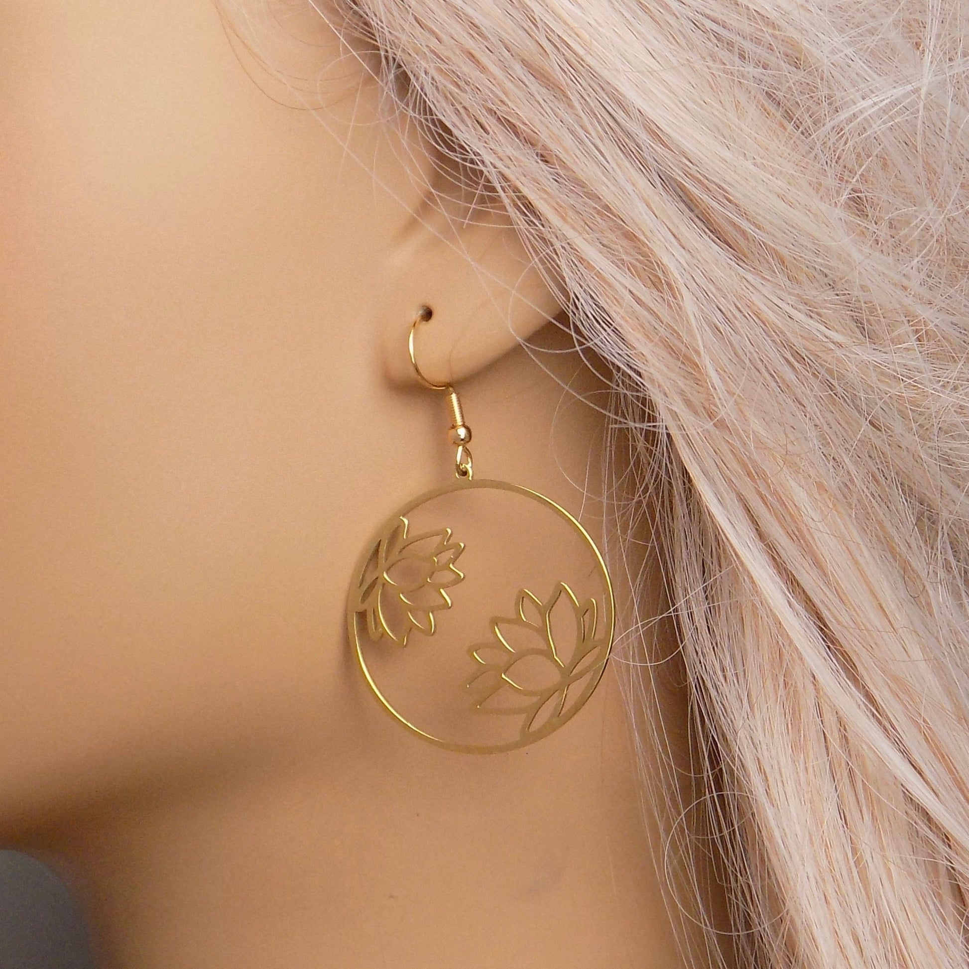 Unique Lotus Earrings, Gold Hollow Round Earring, New Beginnings, Minimalist Gifts For Her, M7-314