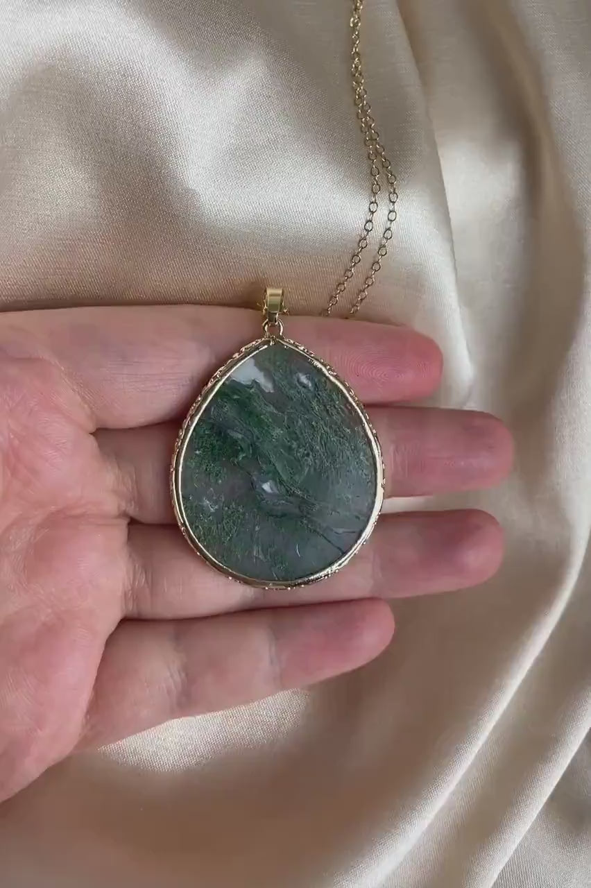 Gifts For Mom, Green Moss Agate Gemstone Necklace Gold, M6-775