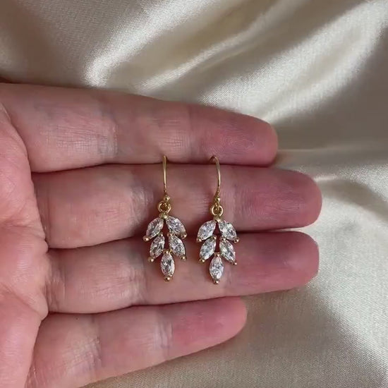 Bridal Earrings, Clear Crystal Sparkly Drop Earrings Gold, Dainty Crystal Dangle, Gifts For Her, M7-42