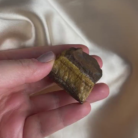 Raw Tiger Eye Crystal, Brown Gemstone For Home Decor, Sacral Chakra Stone, M6-779