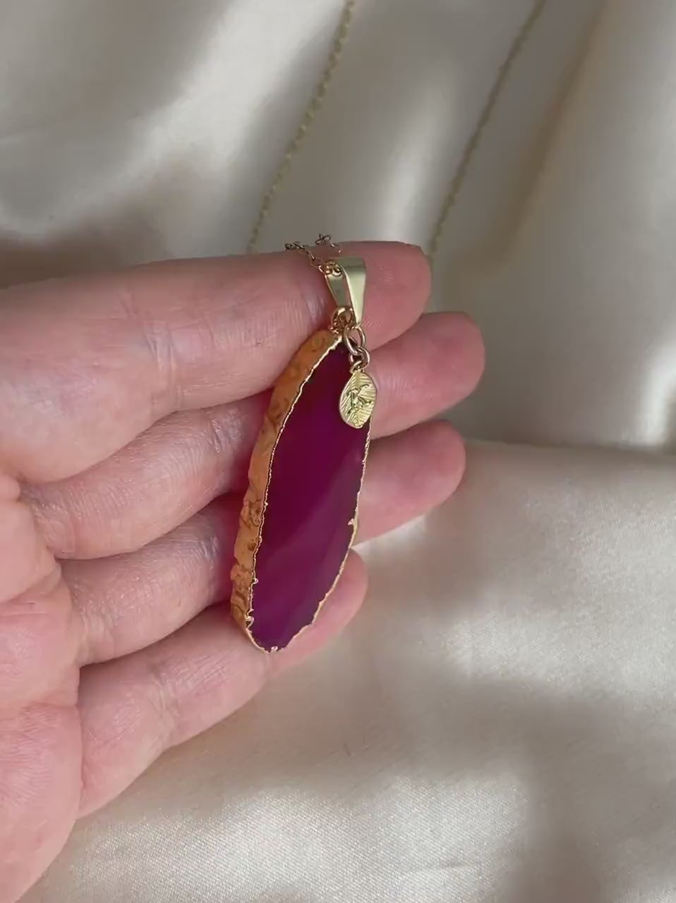 Custom Pink Agate Slice Necklace Gold, Statement Jewelry For Women, Gifts For Mom, G15-59