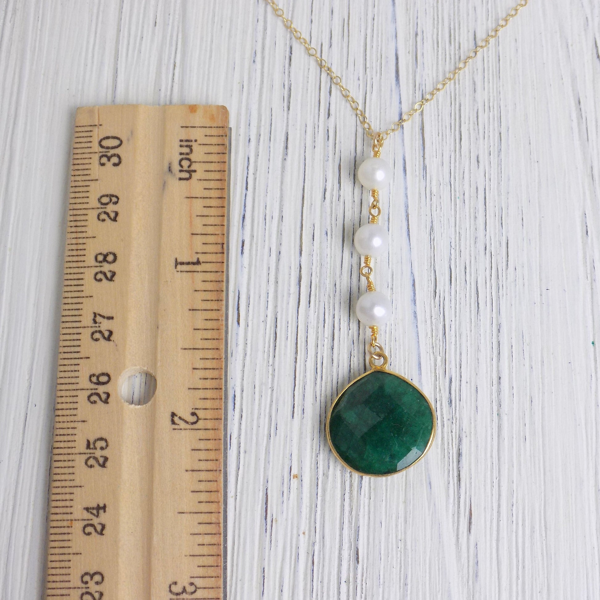 Emerald Necklace - Pearl Y Necklace