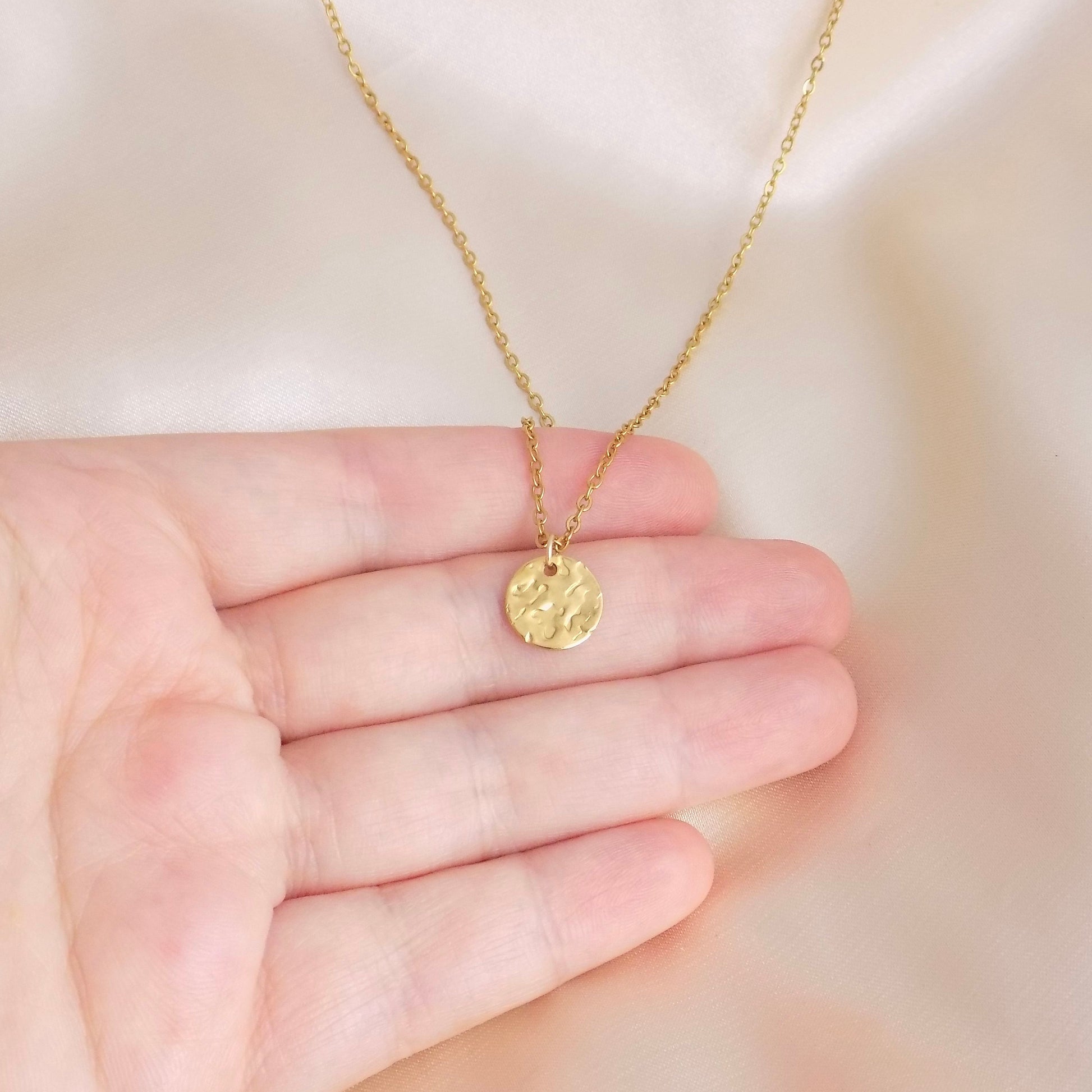 18K Gold Coin Necklace For Everyday Layering, Hammered Round Charm, Stainless Steel Jewelry