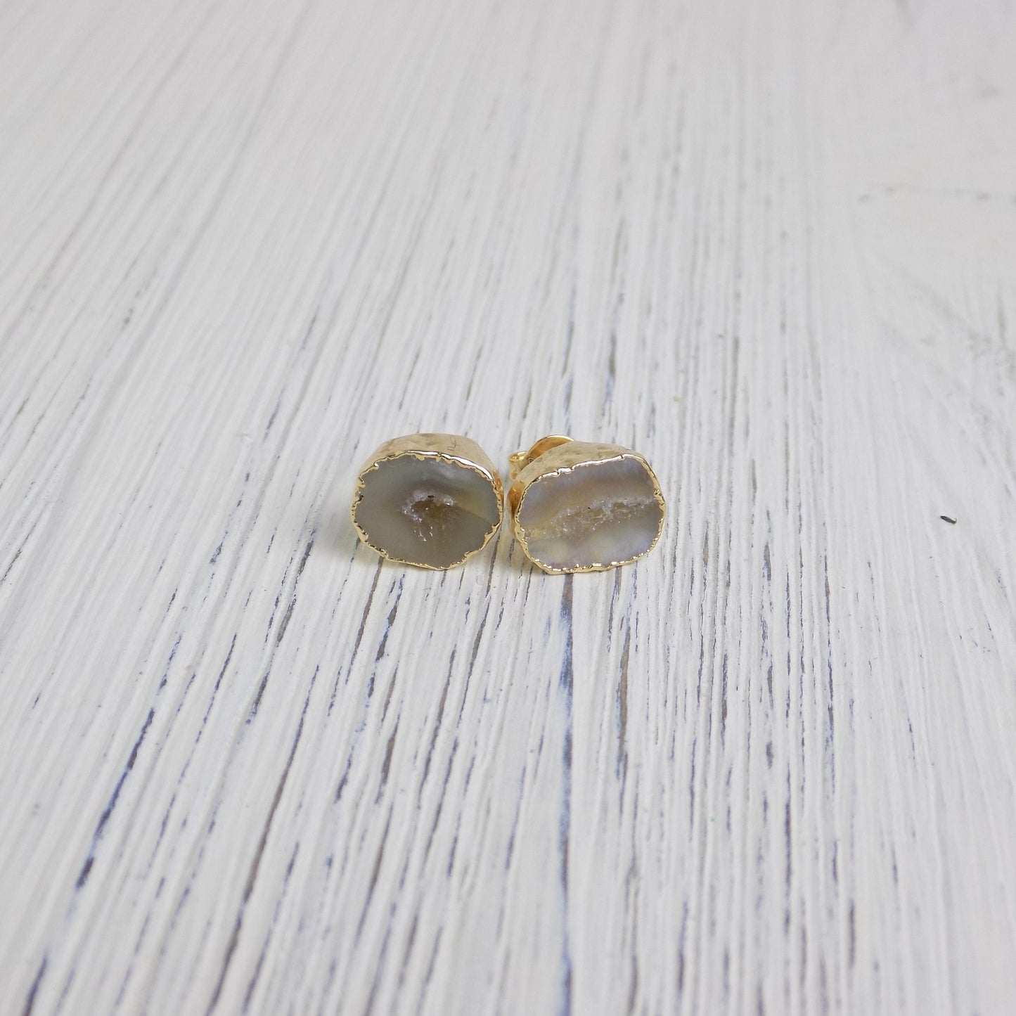Unique Gifts, Geode Earrings Stud, Natural Gemstone Posts, Sparkly Druzy Earring Drussy, Small Stone Gold, G14-218