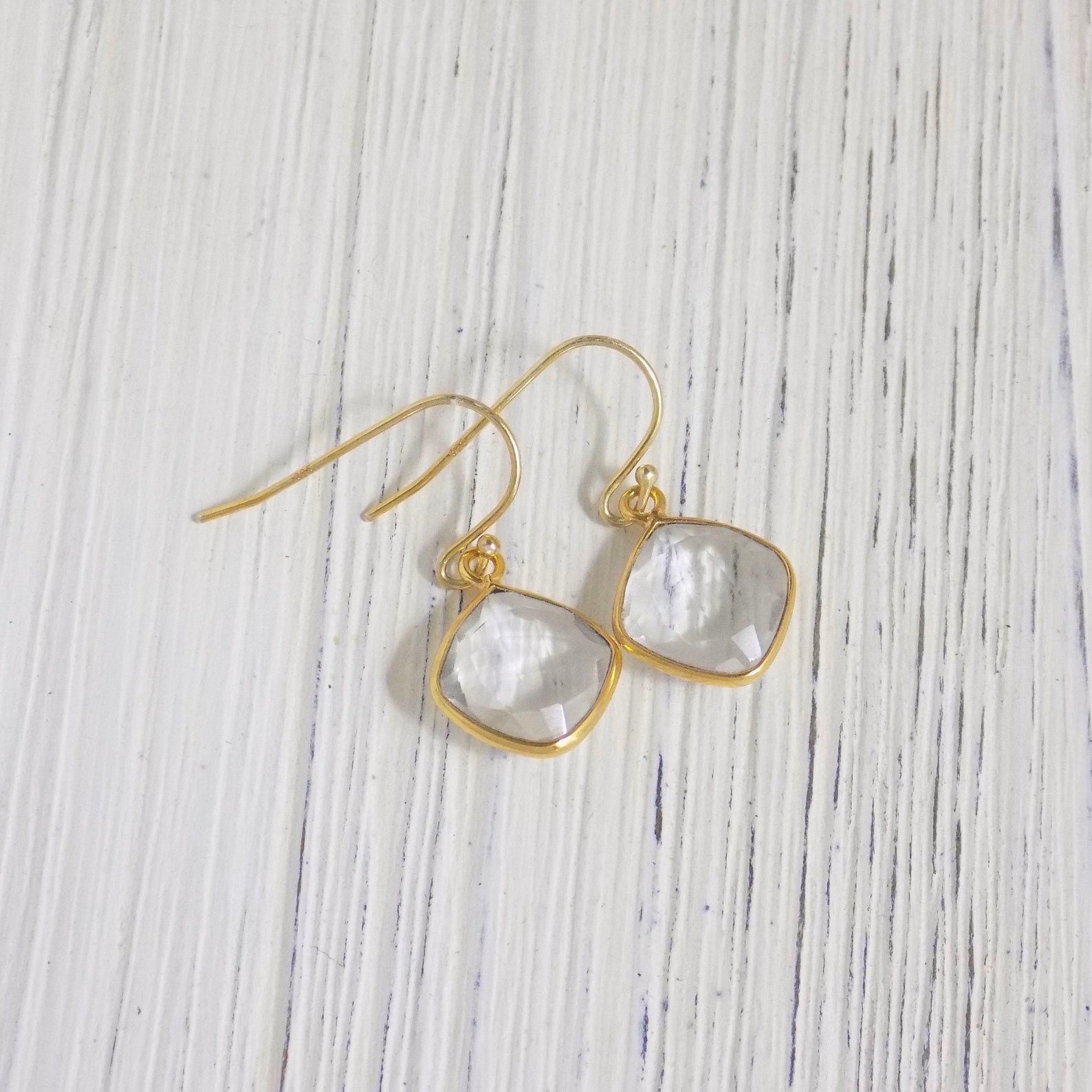 Valentines Day Gift, Minimalist Clear Crystal Drop Earrings Gold Cushion Cut Faceted, M5-300