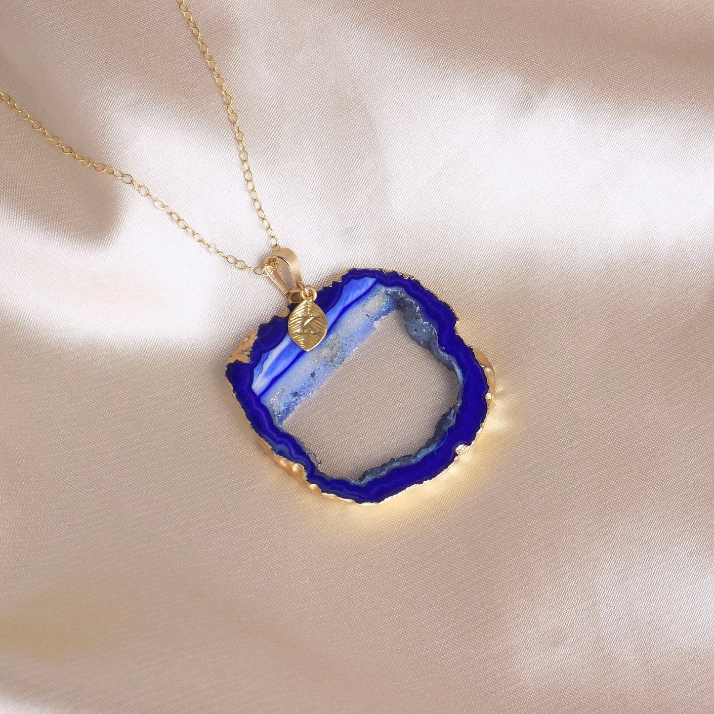 Unique Geode Necklace Gold, Navy Blue Crystal Pendant, Christmas Gift Women, G14-777