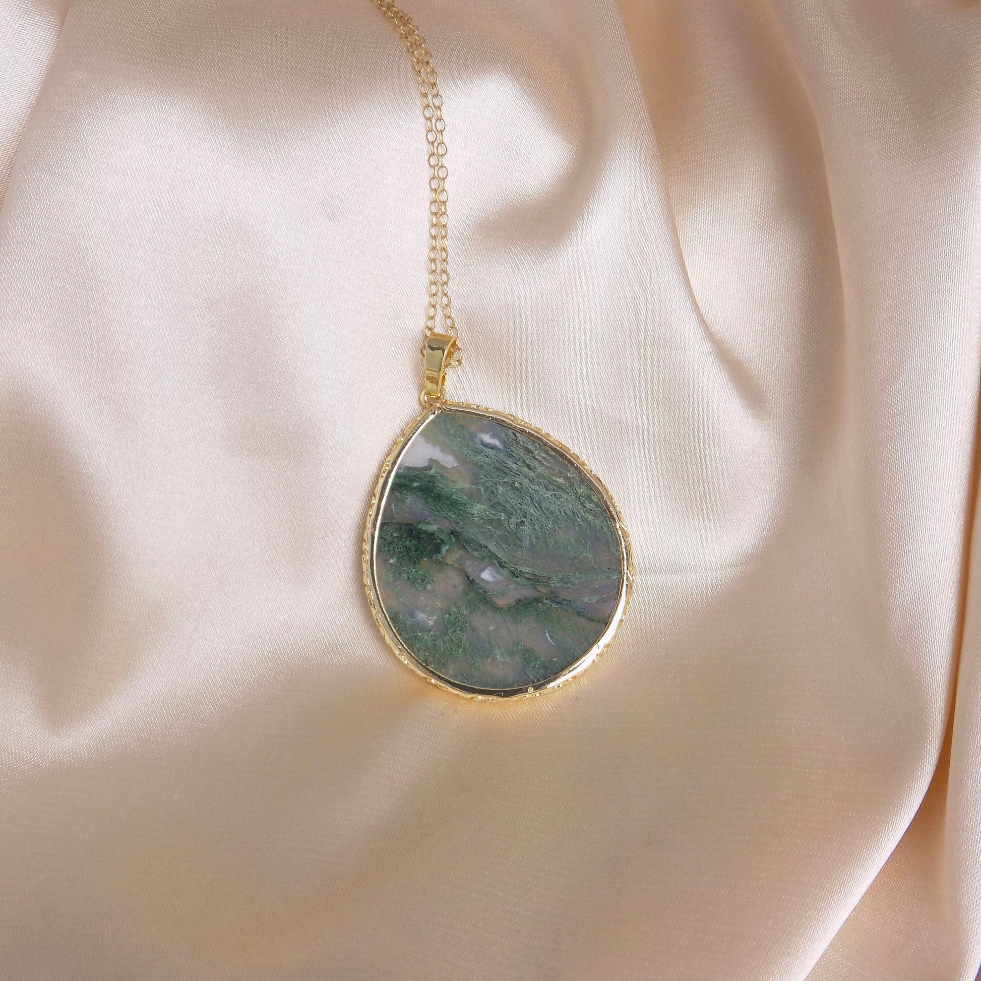 Gifts For Mom, Green Moss Agate Gemstone Necklace Gold, M6-775