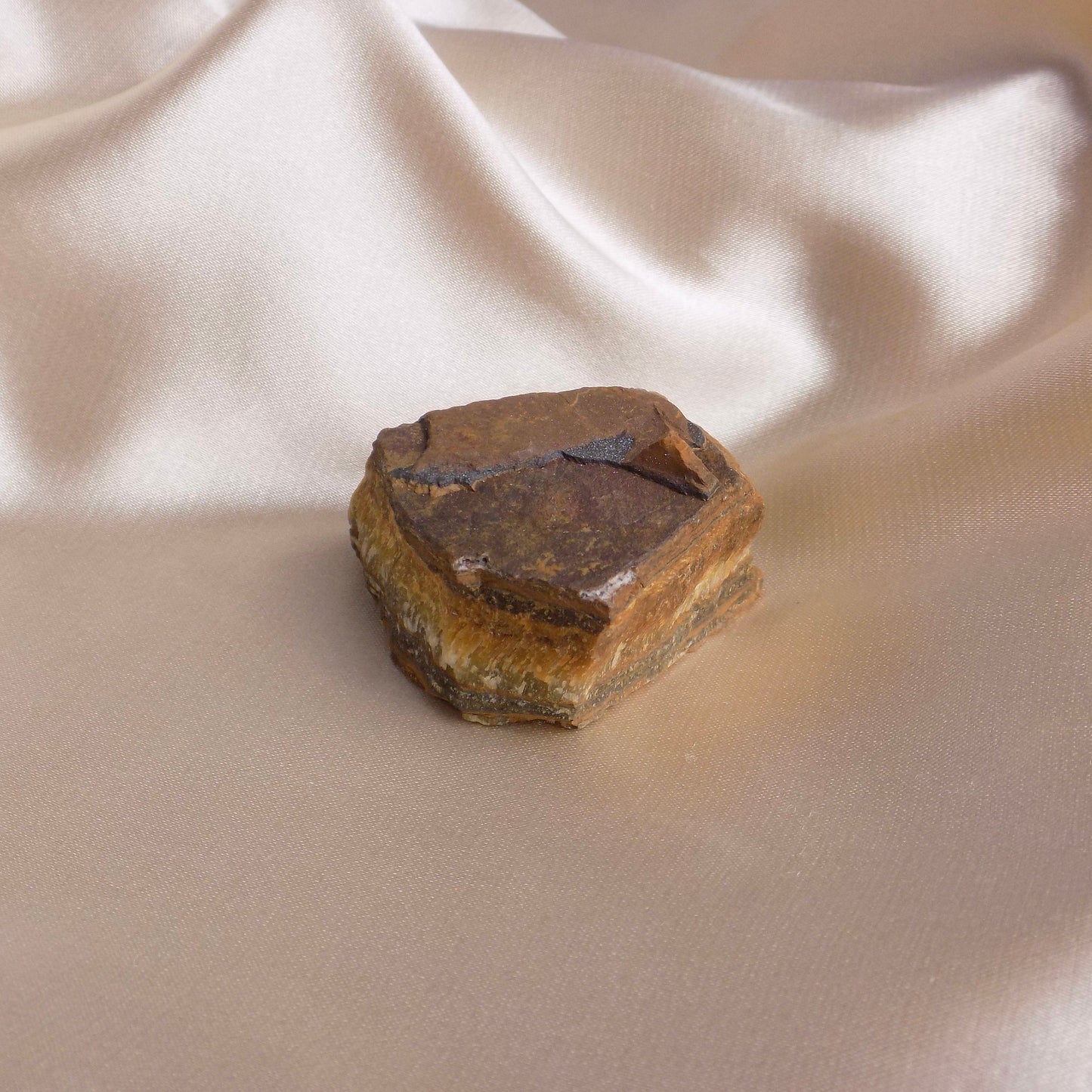Raw Tiger Eye Crystal, Brown Gemstone For Home Decor, Sacral Chakra Stone, M6-779