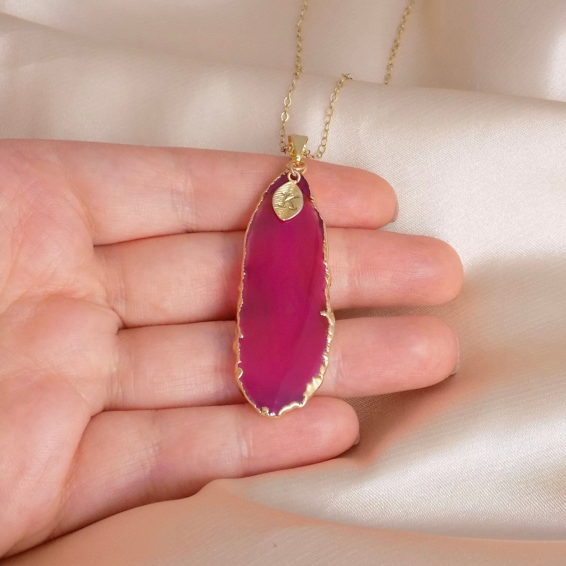 Custom Pink Agate Slice Necklace Gold, Statement Jewelry For Women, Gifts For Mom, G15-59