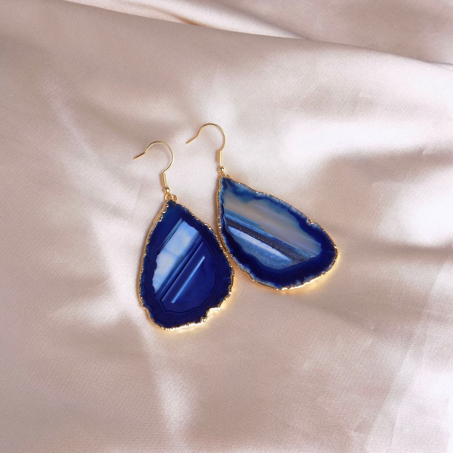 Blue Statement Earrings, Agate Slice Earring Gold, Large Gemstone Dangle, Geode Earrings, Gift Women, G15-89
