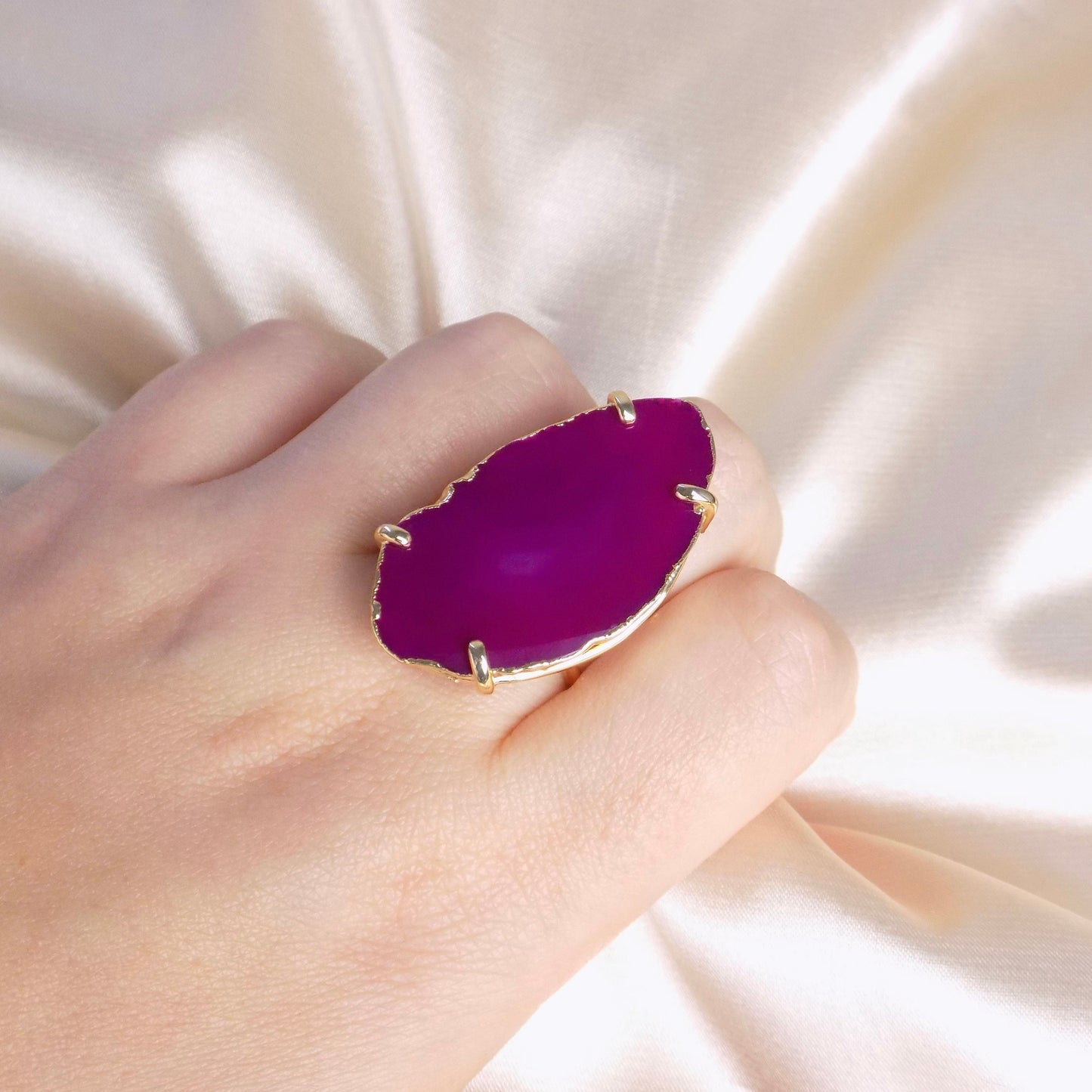 Boho Statement Ring, Hot Pink Agate Ring Gold Plated Adjustable, Geode Slice Ring, Unique Crystal, Christmas Gifts Her, G15-110