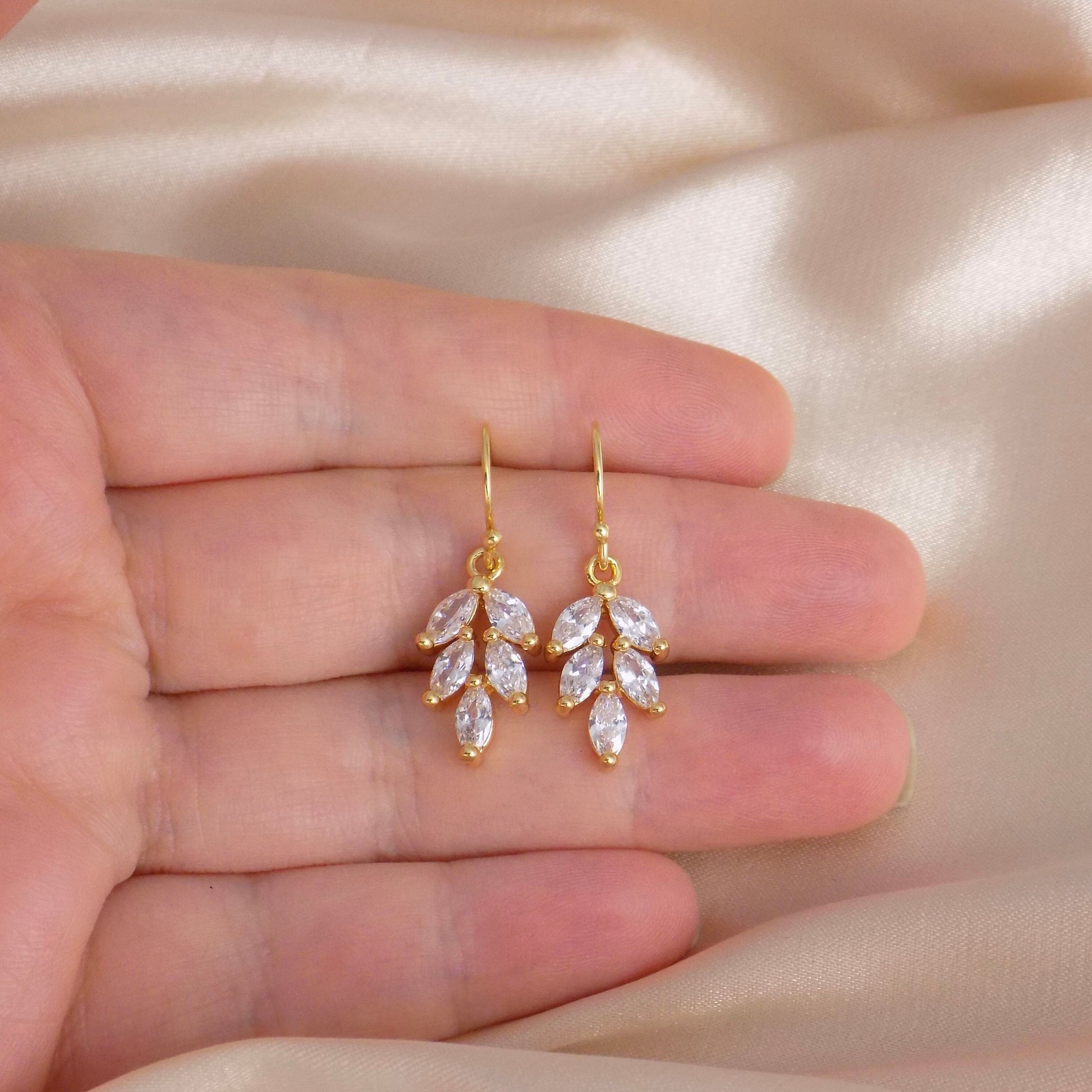 Bridal Earrings, Clear Crystal Sparkly Drop Earrings Gold, Dainty Crystal Dangle, Gifts For Her, M7-42