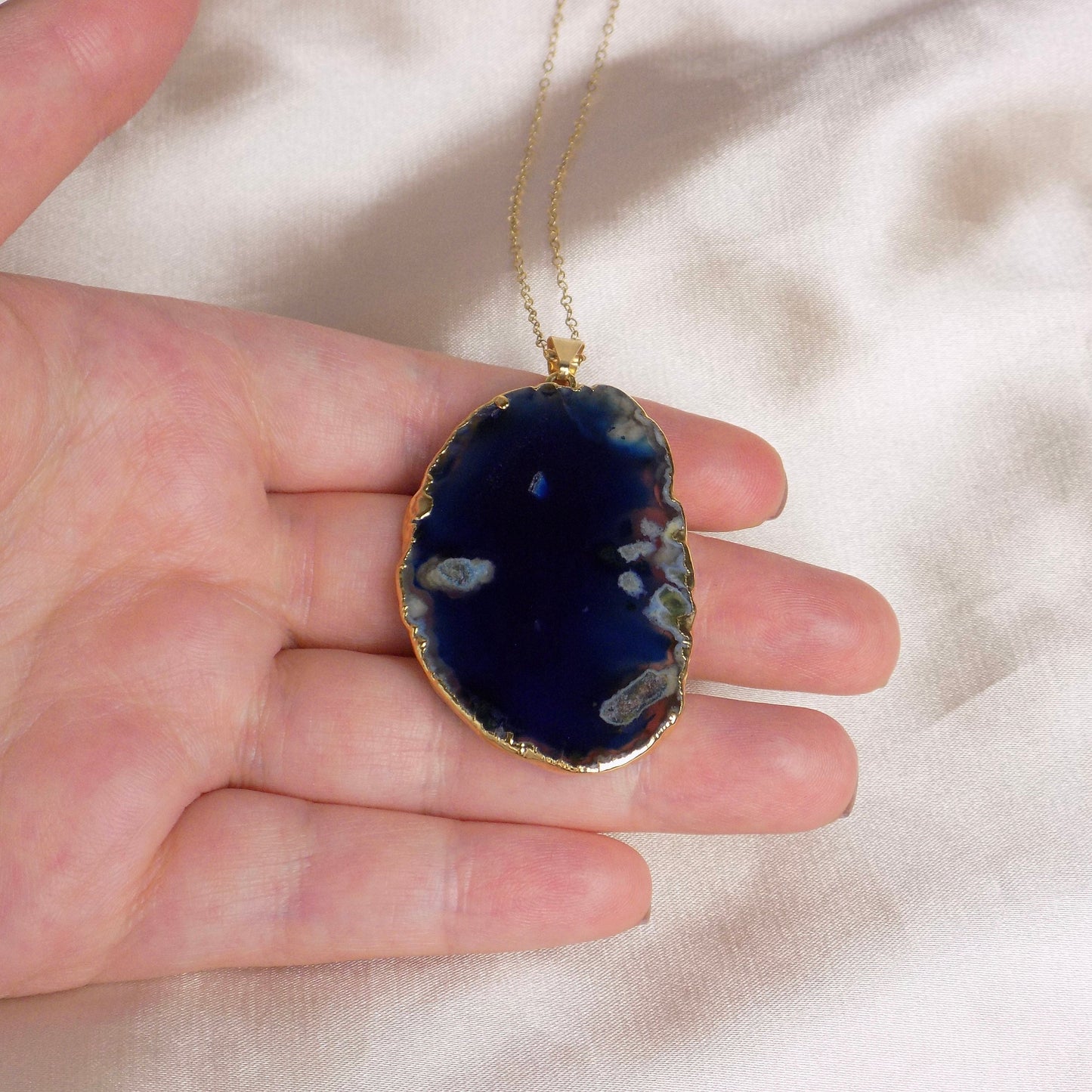Blue Slice Agate Necklace, Sliced Agate Pendant, Gold Necklace, Boho Necklace, Geode Necklace, Layering Necklace, Gift, Raw Stone, G15-121