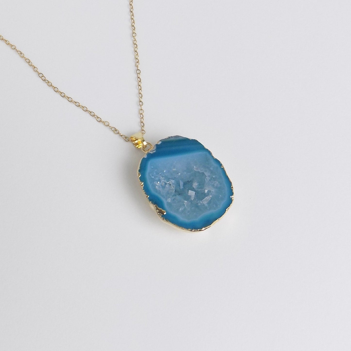 Natural Geode Cave Gemstone Necklace Gold With Sparkly Druzy Center Teal Crystal, G14-213