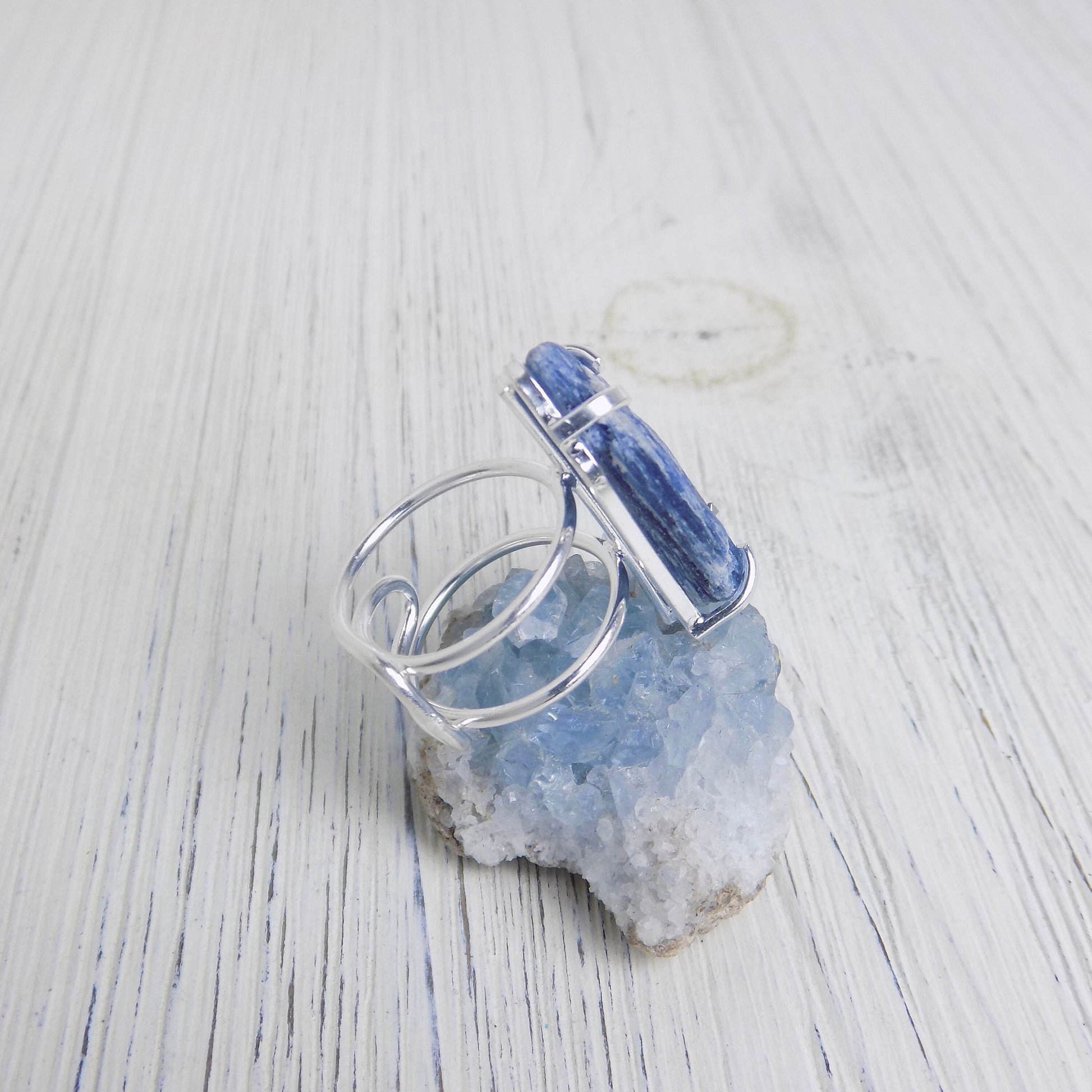 Raw Blue Kyanite Ring Silver, Adjustable Crystal Ring Large, Gifts Women, G13-355