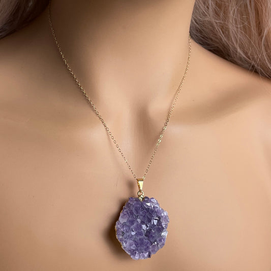 Gift For Best Friend, Raw Amethyst Necklace Gold, Purple Crystal Pendant Necklace Raw Stone, Gifts For Mom, G15-178