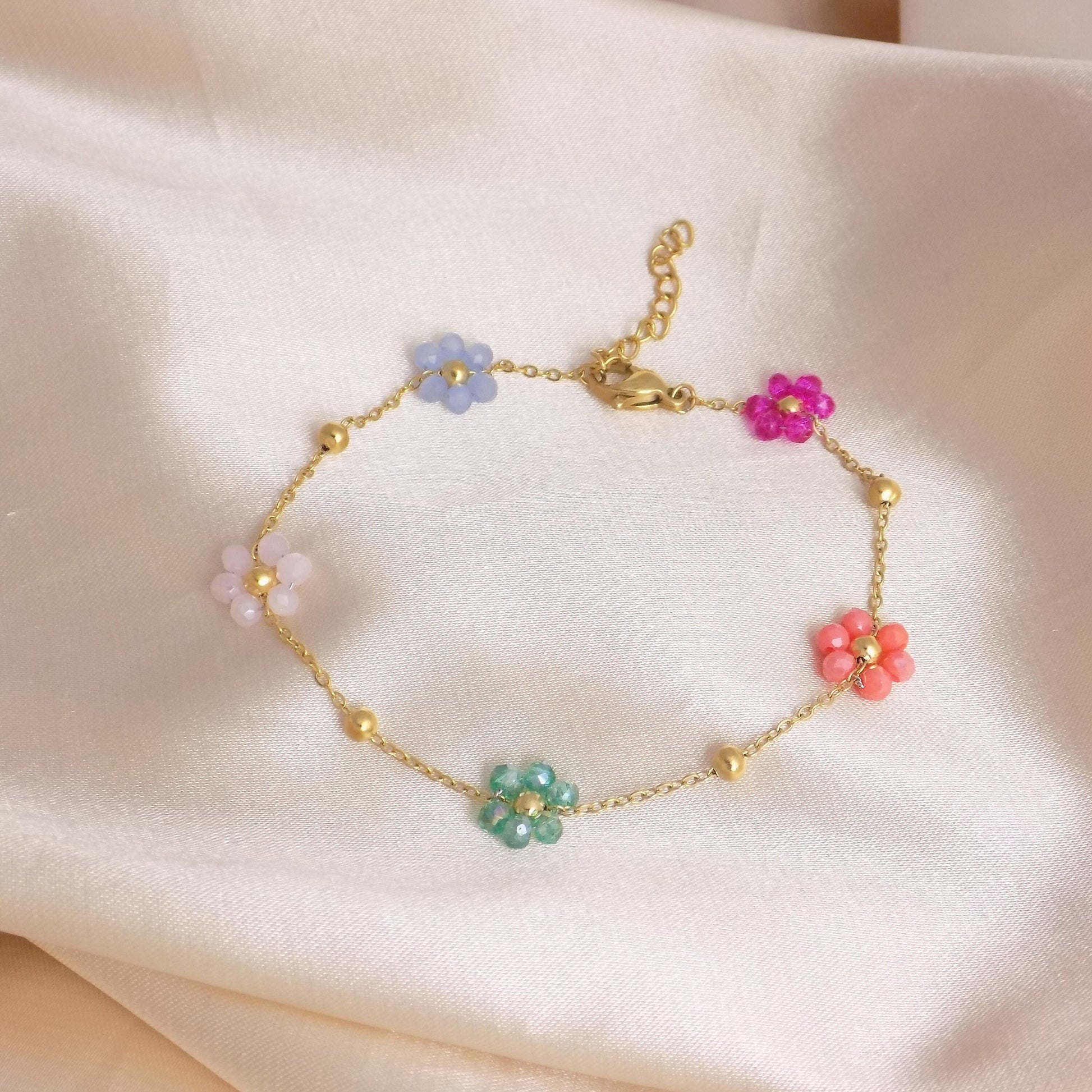 Tiny Colorful Flower Bracelet 18K Gold Stainless Steel - Pink Green Blue Beaded