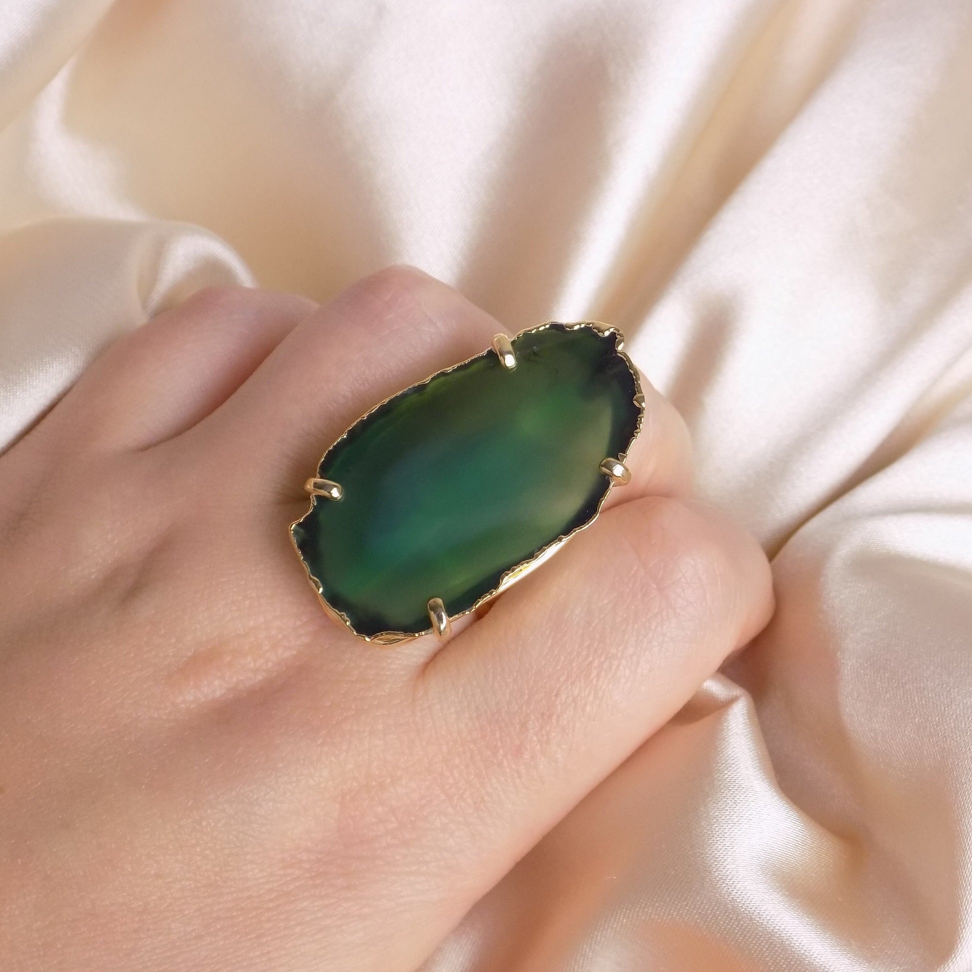 Emerald Green Agate Ring Gold - Statement Geode Ring Adjustable - Boho Large Stone - G15-224