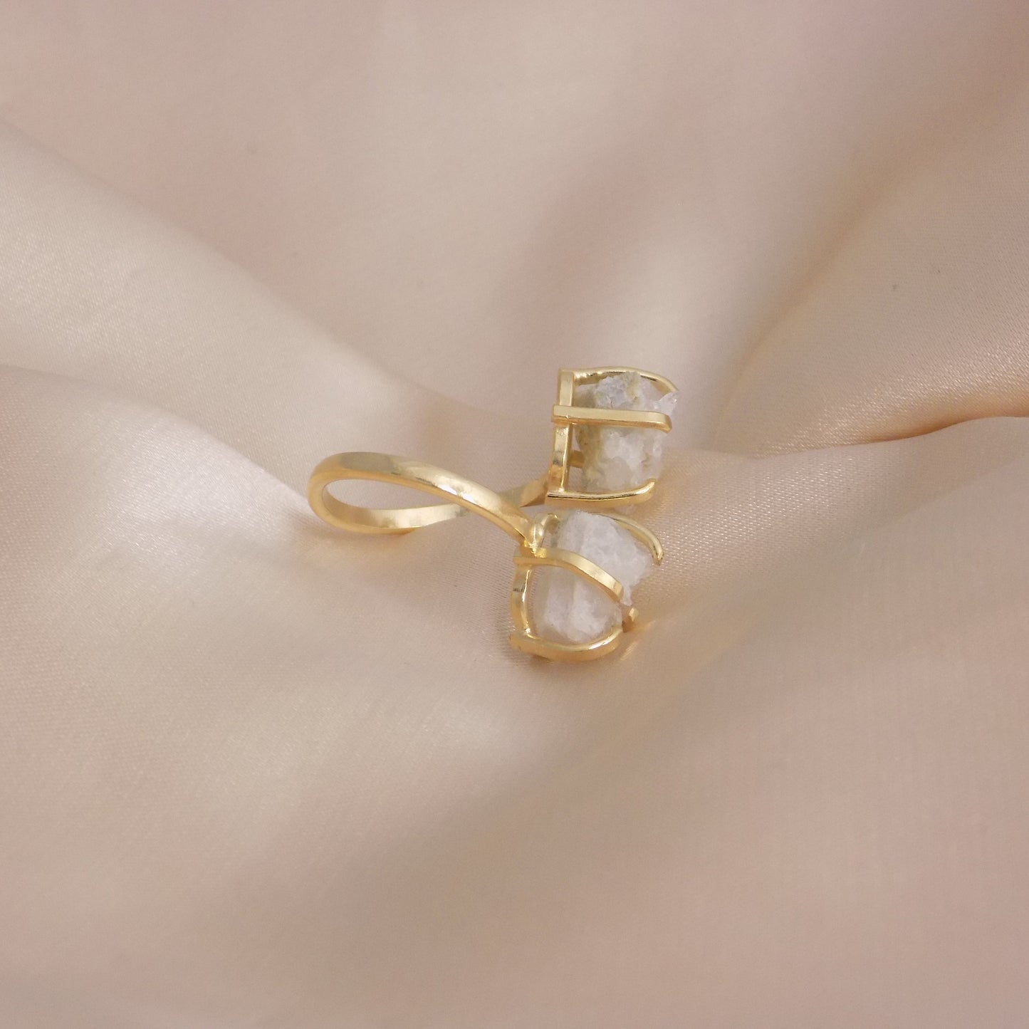 Natural White Crystal Quartz Ring, Minimalist Druzy Gemstone Ring Adjustable Band Gold Plated, G15-209
